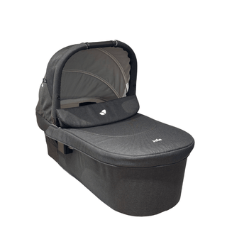 Joie Ramble XL Carrycot Elegant and Versatile - Shale
