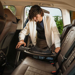 Nuna BASE CURV – Black | NEXT System Car Seat Base