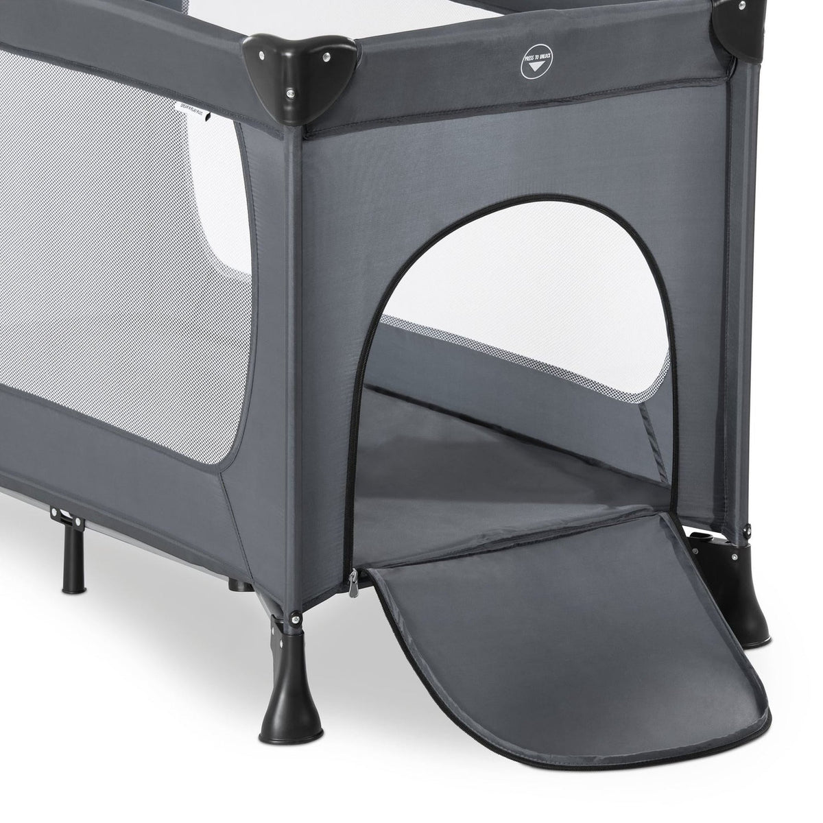 Hauck Dream N Play Plus Travel Cot - Grey