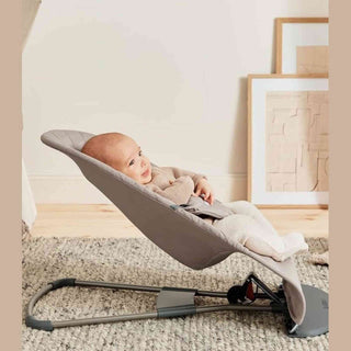 BabyBjorn Bouncer Bliss – Woven, Classic Quilting, Sand Grey