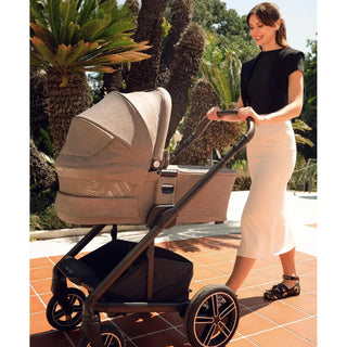 Nuna MIXX Next Series Compact Baby Carry Cot with Soft Mattress Cover - Caviar Black