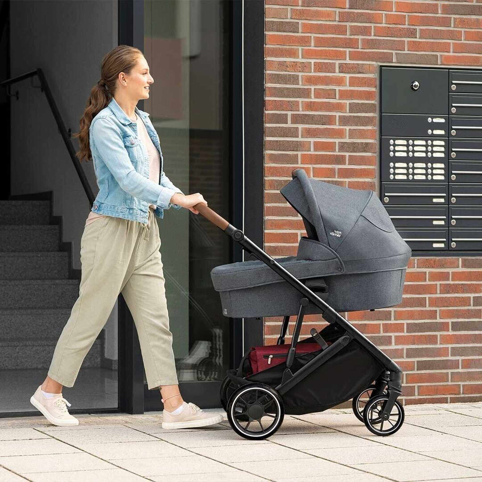 britax romer soft carrycot Britax Strider M Carrycot Black Shadow